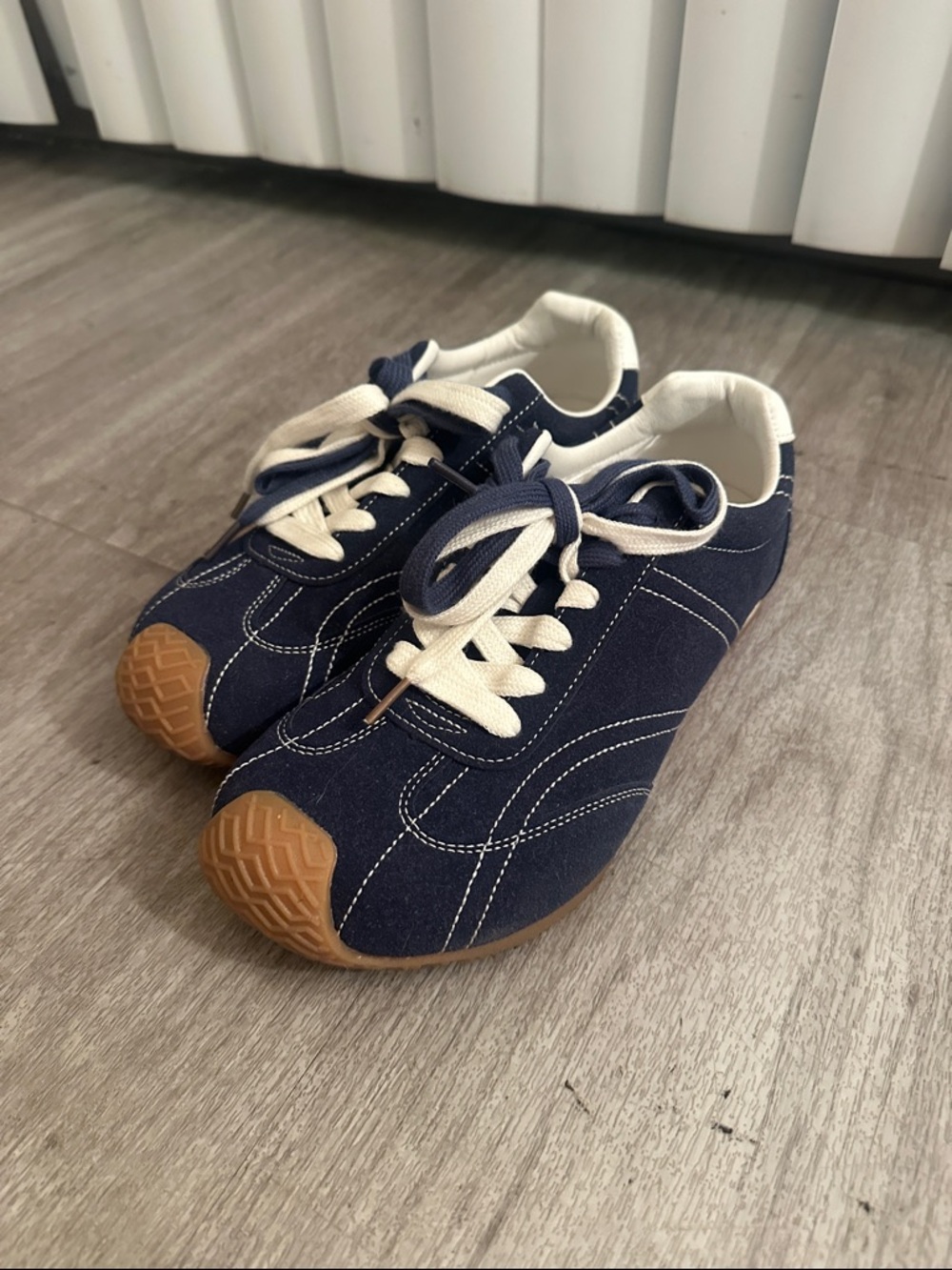 Navy sneakers for wide feet